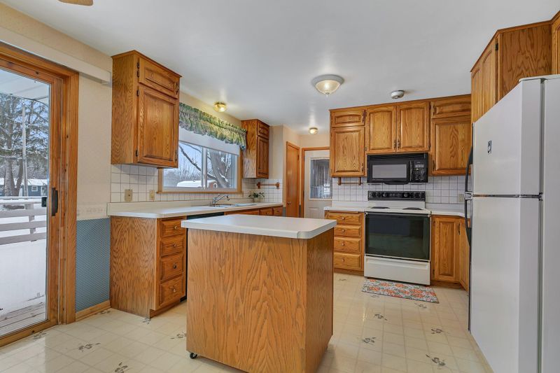 913 4th Ave N, Sauk Rapids, MN 56379