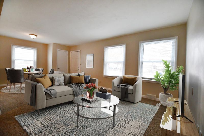 1668 Iowa Ave E, Saint Paul, MN 55106