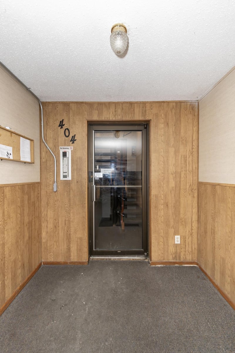 404 1st Ave NW #L, Dilworth, MN 56529