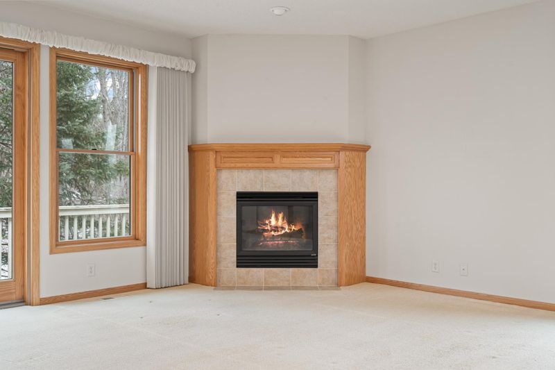 1115 Nena Dr, Stillwater, MN 55082