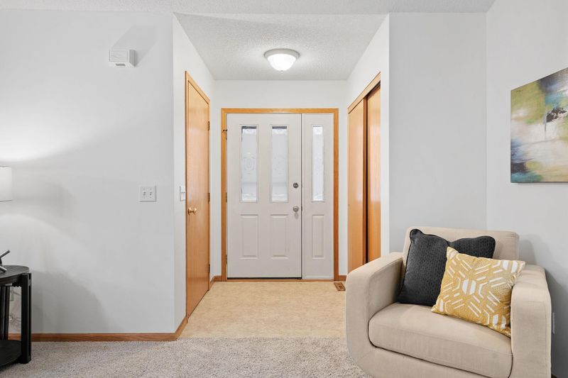 209 9th Ave N, South Saint Paul, MN 55075