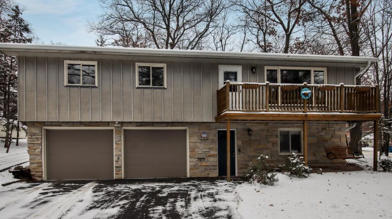 906 3rd St, Spooner, WI 54801