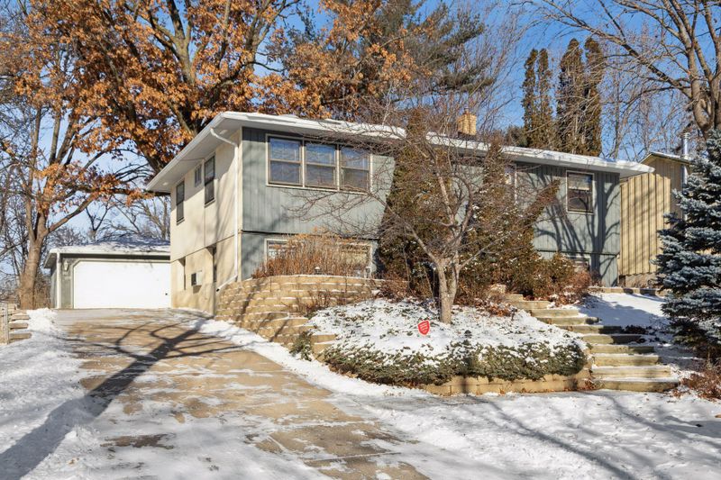 2157 Beech St E, Saint Paul, MN 55119