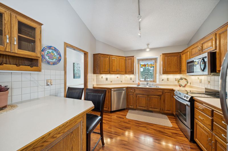 12700 Falcon Ct N, Hugo, MN 55110