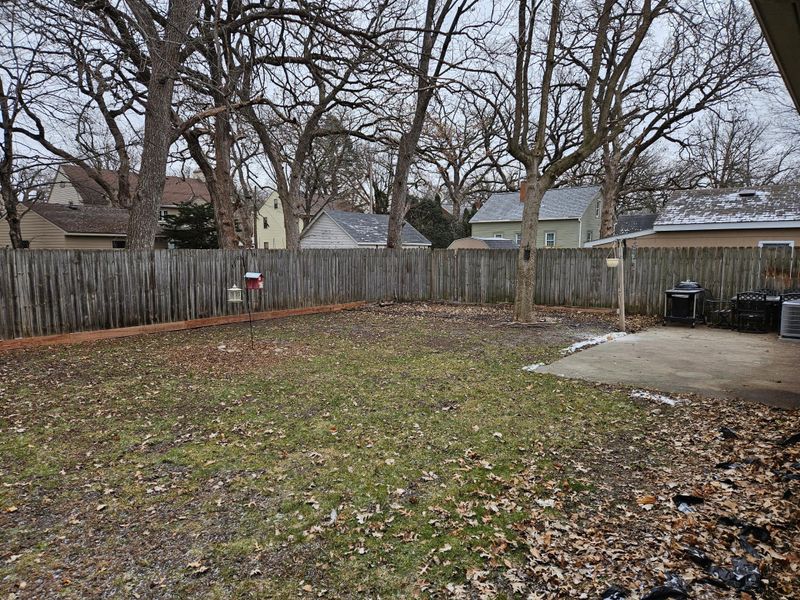 1004 11th St NW, Austin, MN 55912