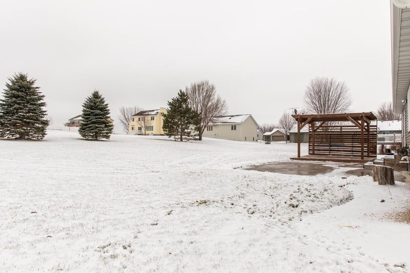 30 Ashley Ln, Elgin, MN 55932