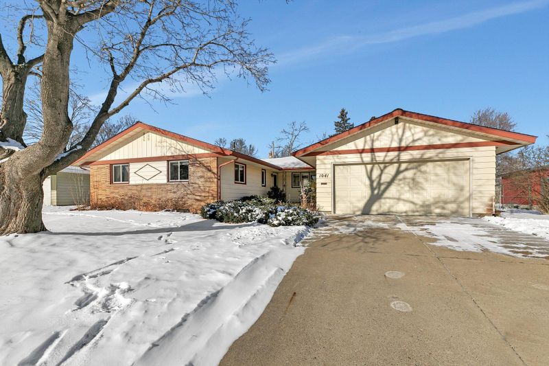 1041 24th Ave N, Saint Cloud, MN 56303