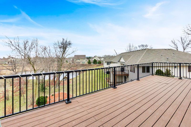5580 Nathan Ln N #1, Plymouth, MN 55442