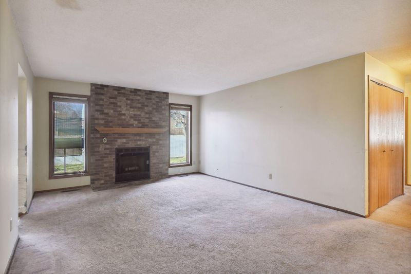 8700 Aldrich Ave S, Bloomington, MN 55420