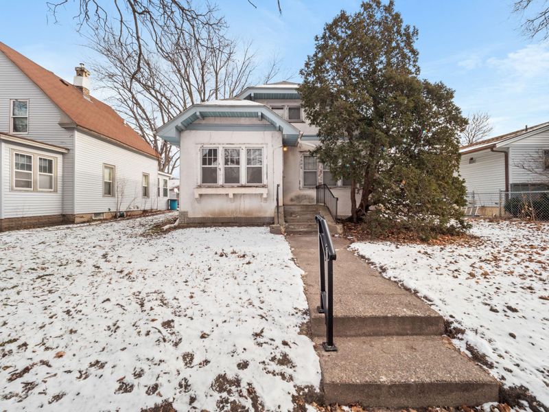 2606 N Morgan Ave, Minneapolis, MN 55411