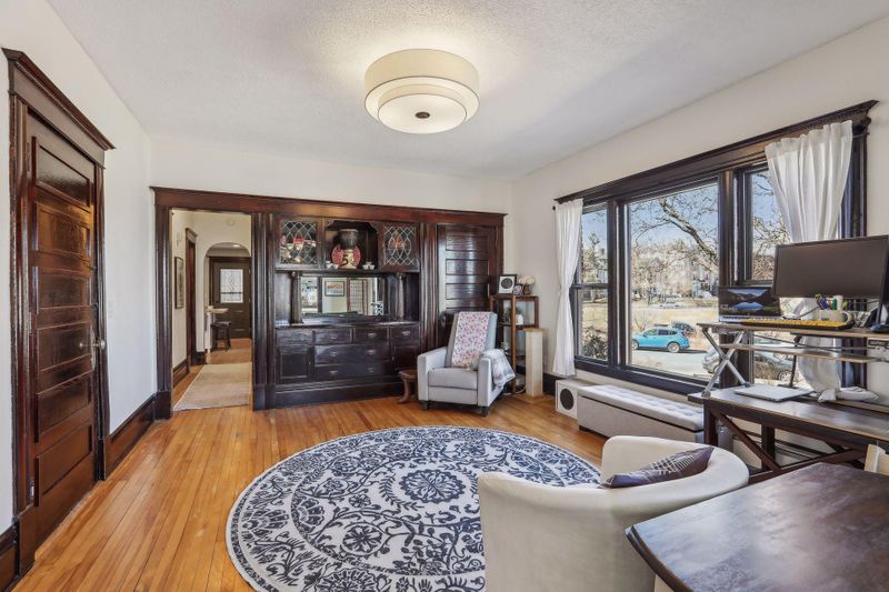 1926 Aldrich Ave S #A201, Minneapolis, MN 55403