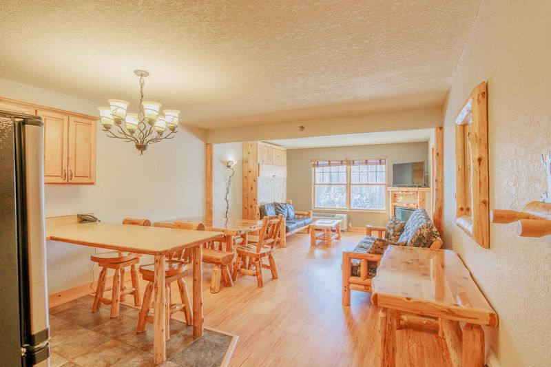 6373 Wynne Creek Dr #327, Biwabik, MN 55708