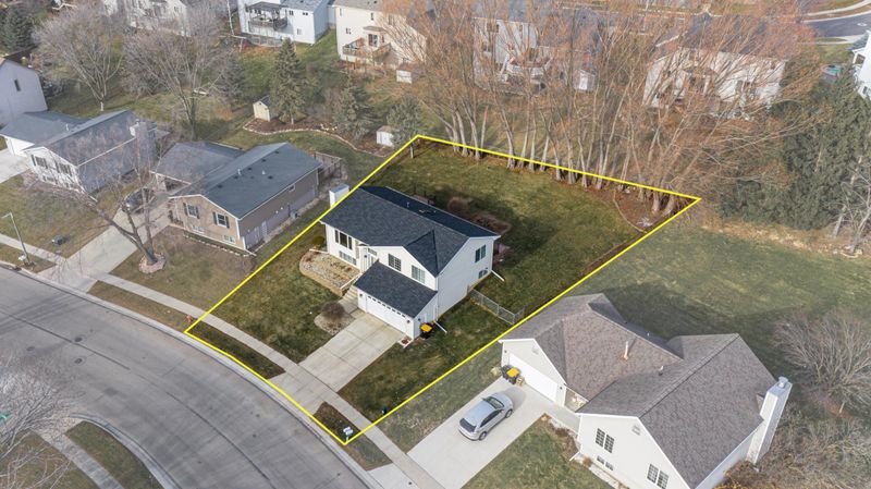 3863 Villa Rd NW, Rochester, MN 55901