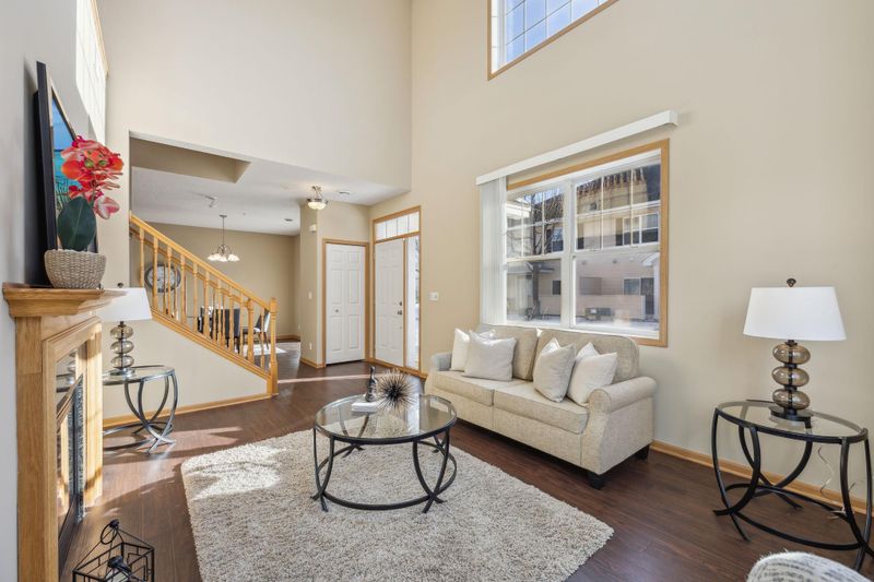 340 W 84th St, Bloomington, MN 55420