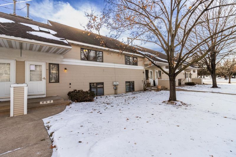 668 Front Ave #2, Saint Paul, MN 55103