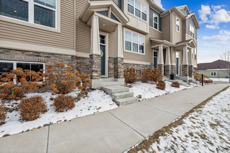 7694 77th Pl, Victoria, MN 55386