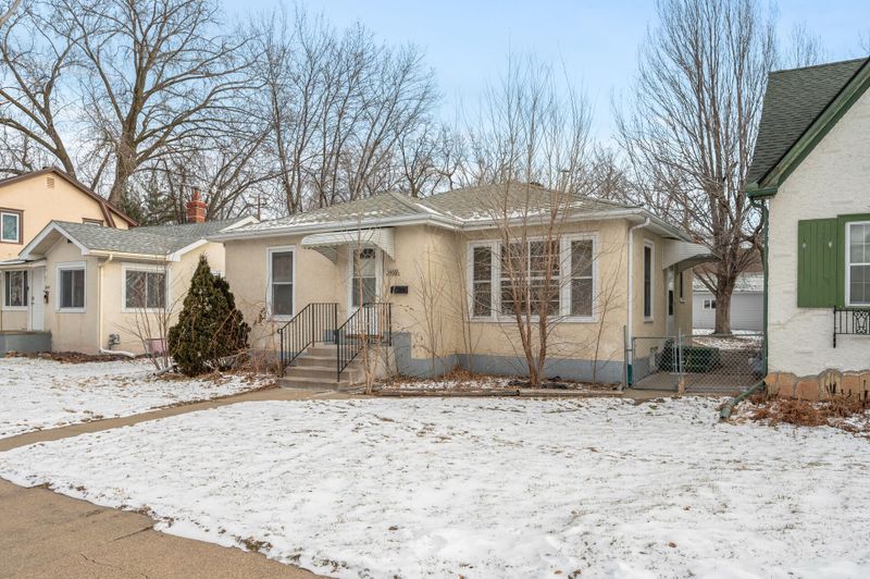 3406 James Ave N, Minneapolis, MN 55412