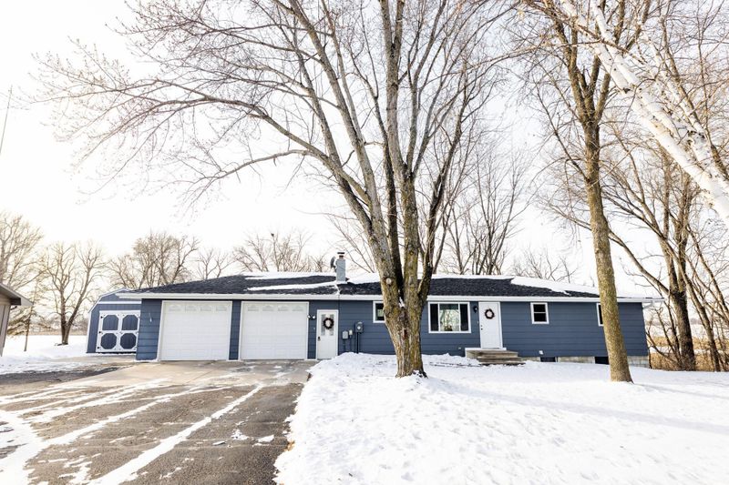 38229 County Road 11, Freeport, MN 56331