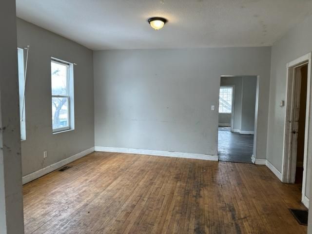 609 Wells St, Saint Paul, MN 55130