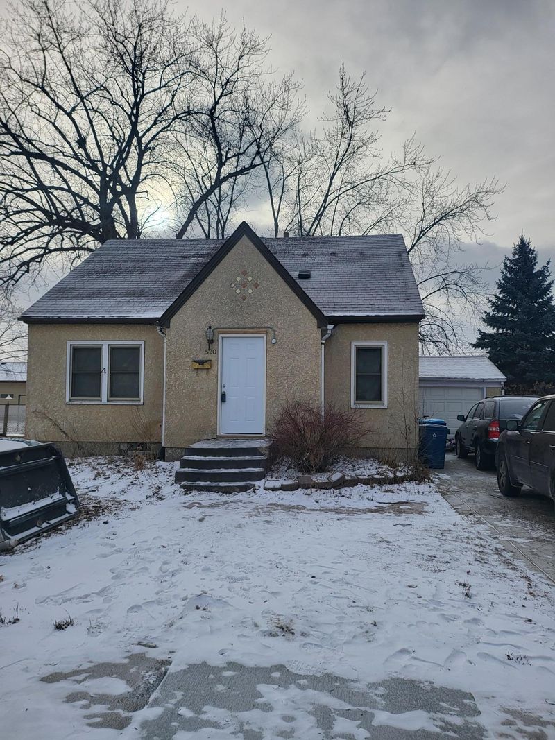 520 5th Ave W, Shakopee, MN 55379