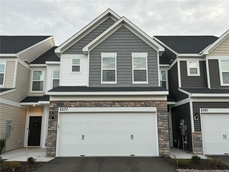 2577 Paddock Pa, Shakopee, MN 55379
