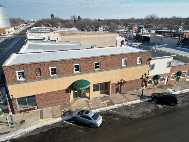 831 E Lincoln Ave, Olivia, MN 56277