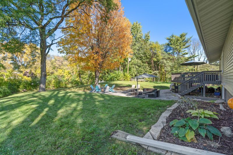 5916 W 104th St, Bloomington, MN 55438