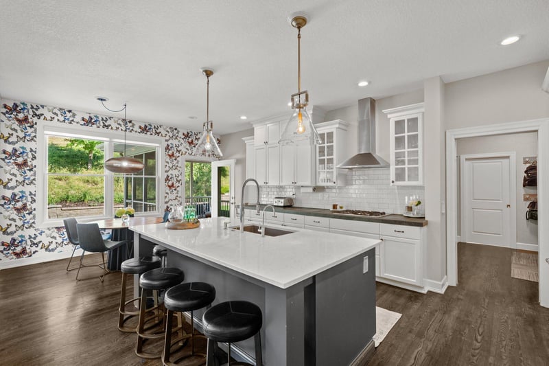 1600 Bridgewater Rd, Golden Valley, MN 55422