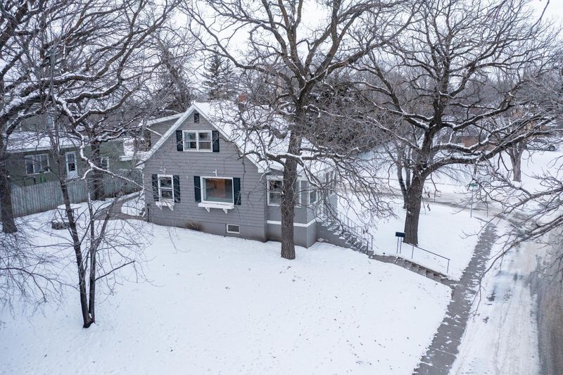429 W Lakeside Dr, Fergus Falls, MN 56537