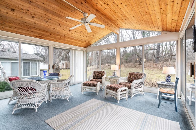 1611 Harriet St S, Stillwater, MN 55082