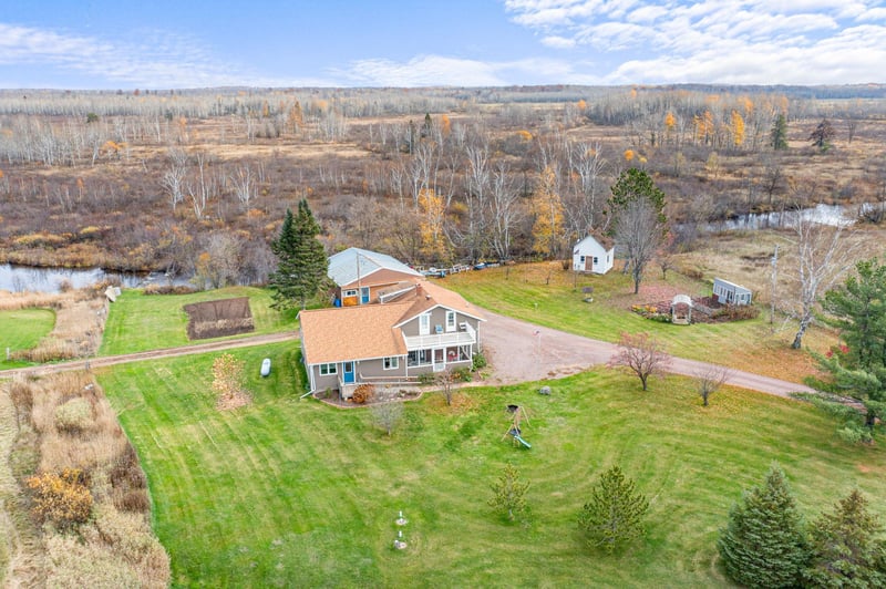 56998 Thomson Rd, Sandstone, MN 55072