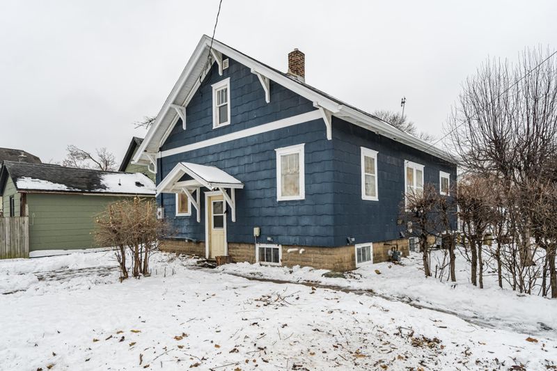 922 2nd Ave NW, Rochester, MN 55901