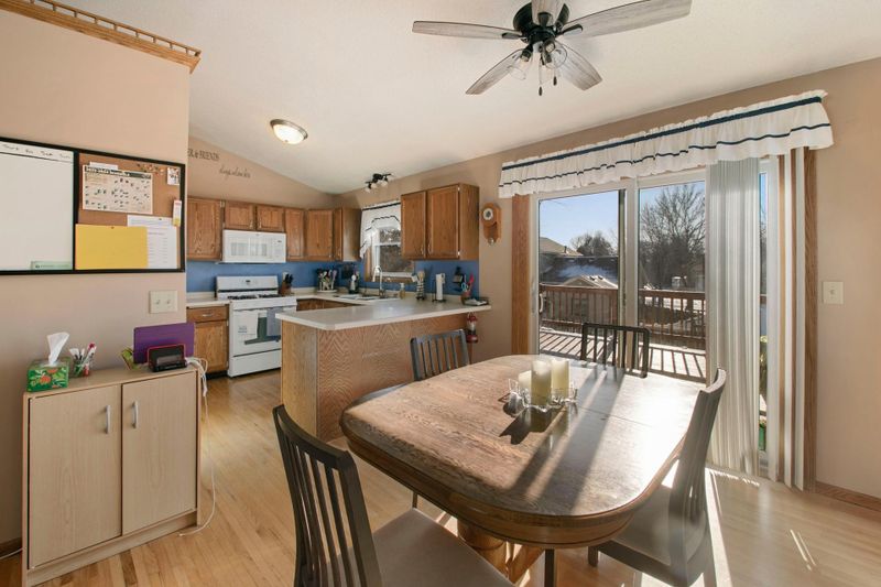 9115 92nd St S, Cottage Grove, MN 55016