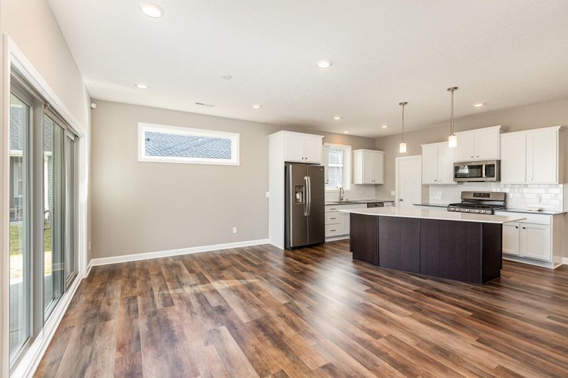 2054 Balsam Way, Lino Lakes, MN 55038