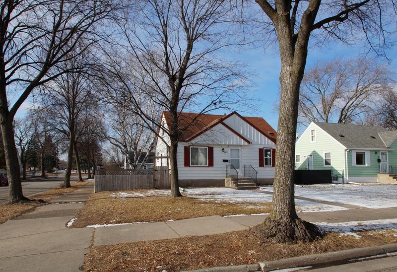 5001 Aldrich Ave N, Minneapolis, MN 55430