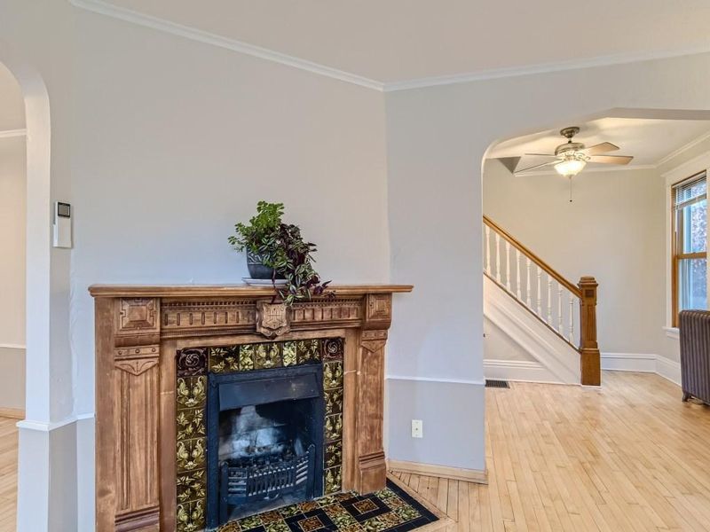3255 Pleasant Ave, Minneapolis, MN 55408