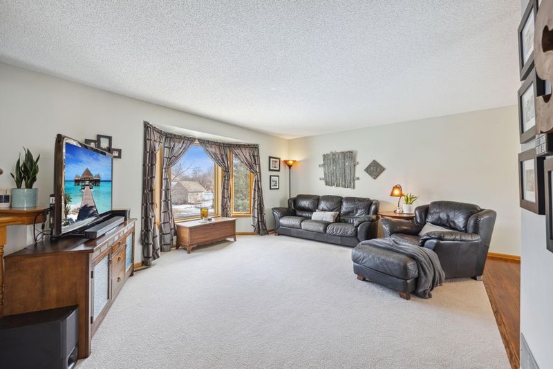 8330 Larch Street Nw, Coon Rapids, MN 55433