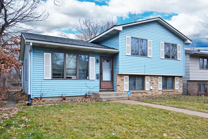 3539 Bryant Ave N, Minneapolis, MN 55412