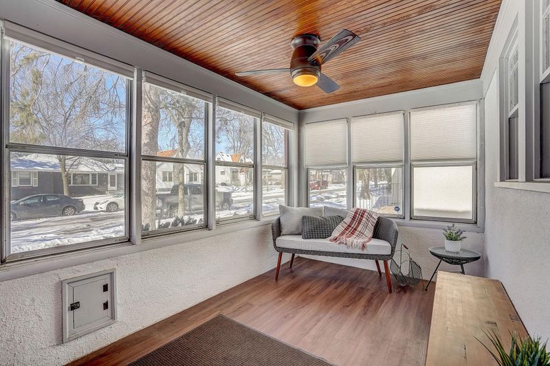 3530 Sheridan Ave N, Minneapolis, MN 55412