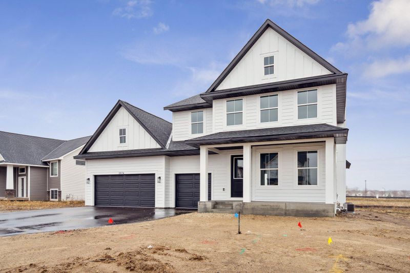2974 Trinity Dr, Shakopee, MN 55379