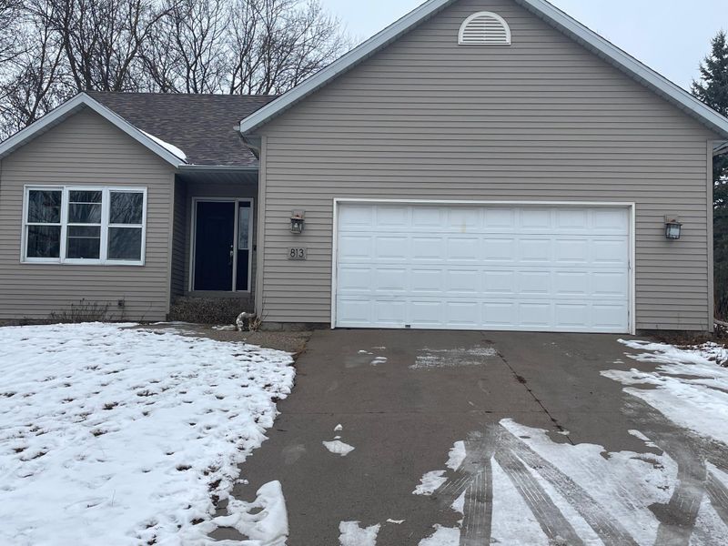 813 7th St N, Sartell, MN 56377