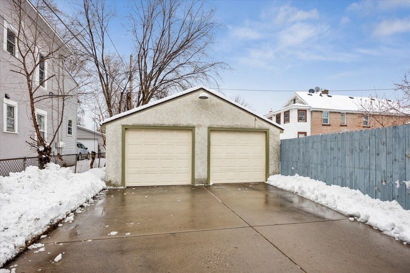 2329 4th St NE, Minneapolis, MN 55418