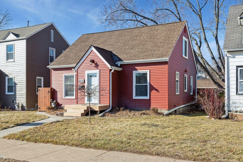 436 9th Ave S, South Saint Paul, MN 55075