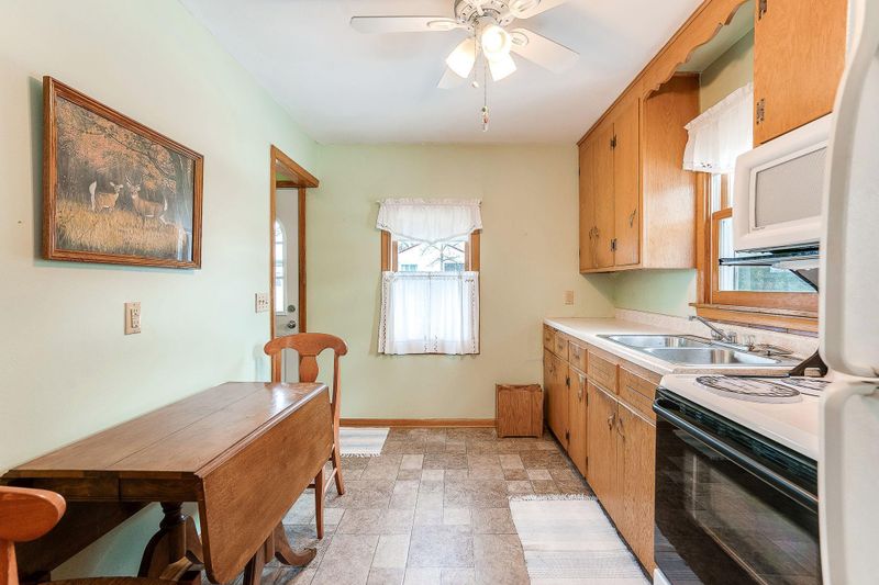 673 82nd Ave NE, Spring Lake Park, MN 55432