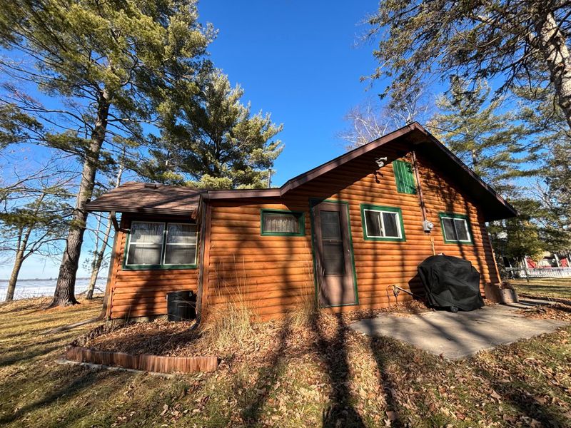 35362 Logan Ln, Hillman, MN 56338