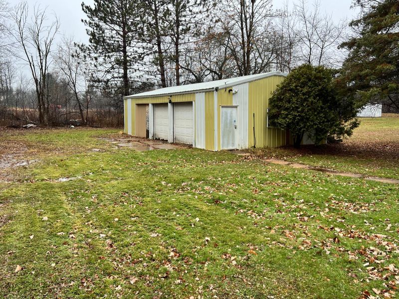 214 Silverwood Ave, Marble, MN 55764