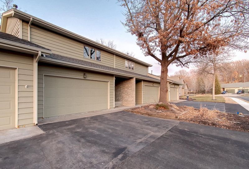 1125 Heritage Dr, Northfield, MN 55057