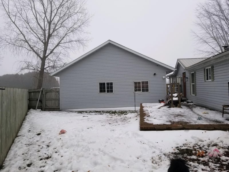 94 Pine St, Fountain, MN 55935