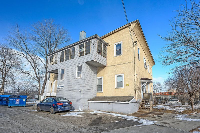 2120 Minnehaha Ave, Minneapolis, MN 55404
