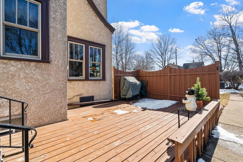 2724 Brighton Ave NE, Minneapolis, MN 55418